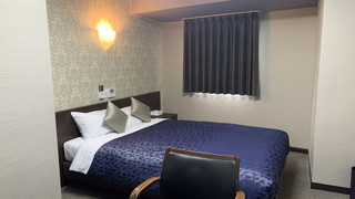 ダブルルーム 喫煙可