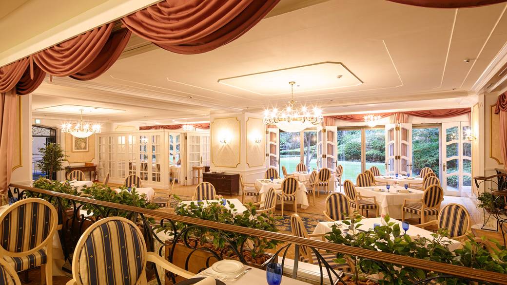 ル・トリアノン　内観 / 2