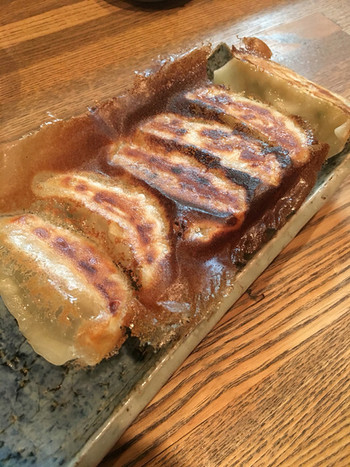 「焼きそば居酒屋どーも」 料理 48022234 羽つき餃子