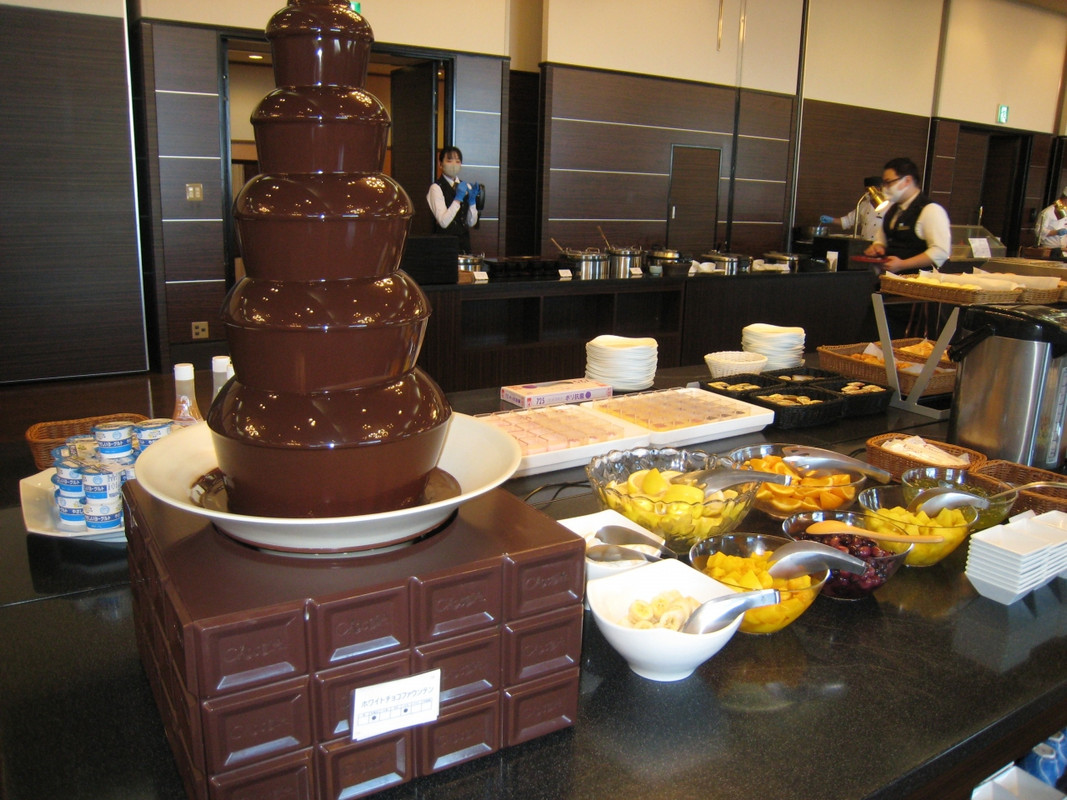 朝食ビュッフェには、チョコレートファウンテンもありました。