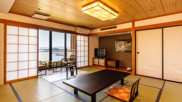 タワー館 和室12.5畳一例 / 1
