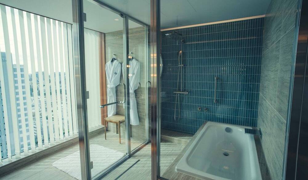 バスルーム一例 / 1