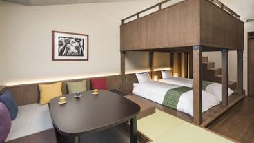 客室内のダイニングエリア / 12