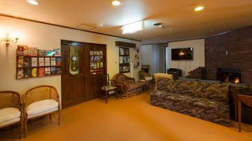 ロビーラウンジ / 4