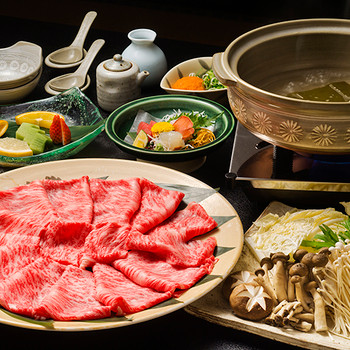 陶器風呂や五右衛門風呂など！ユニークな露天風呂付き客室に宿泊♪3457378