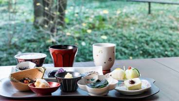 朝食一例／盛り付け / 1