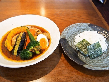 「らっきょ」料理 702643 知床鶏野菜スープカレー