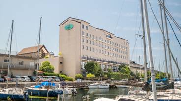 Hotel exterior | Harbor side / 29