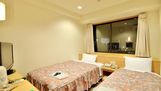 ツインルーム 喫煙可 (1)