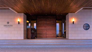 エントランス / 1