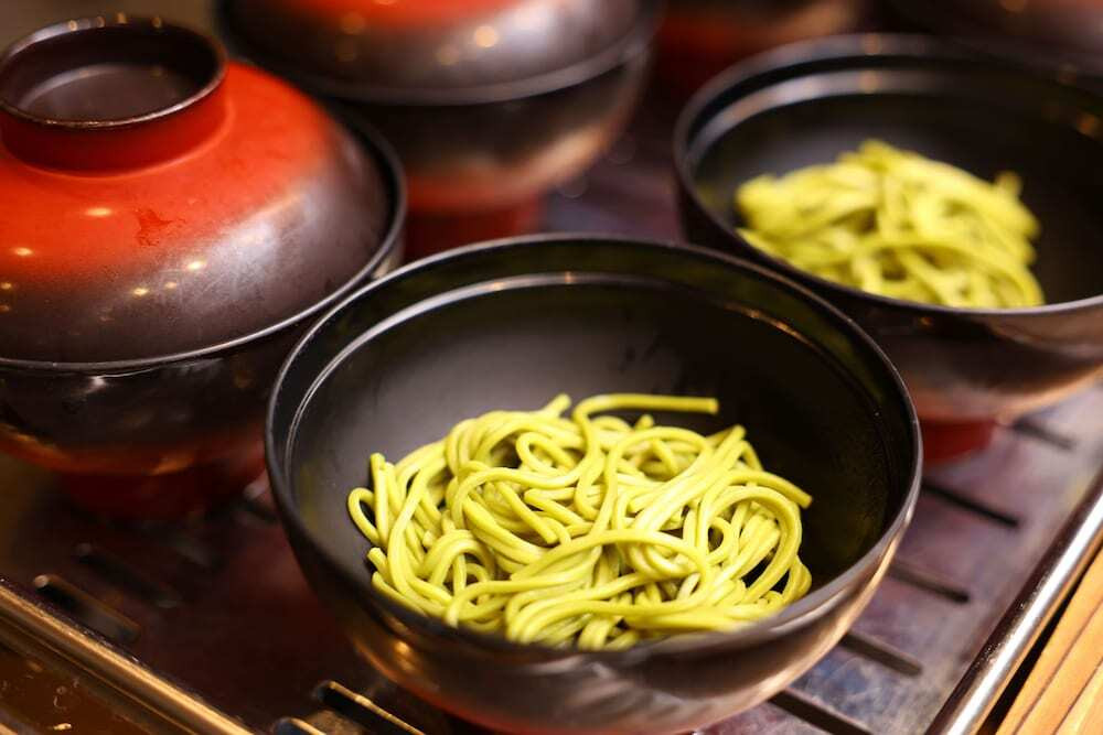 レストラン
