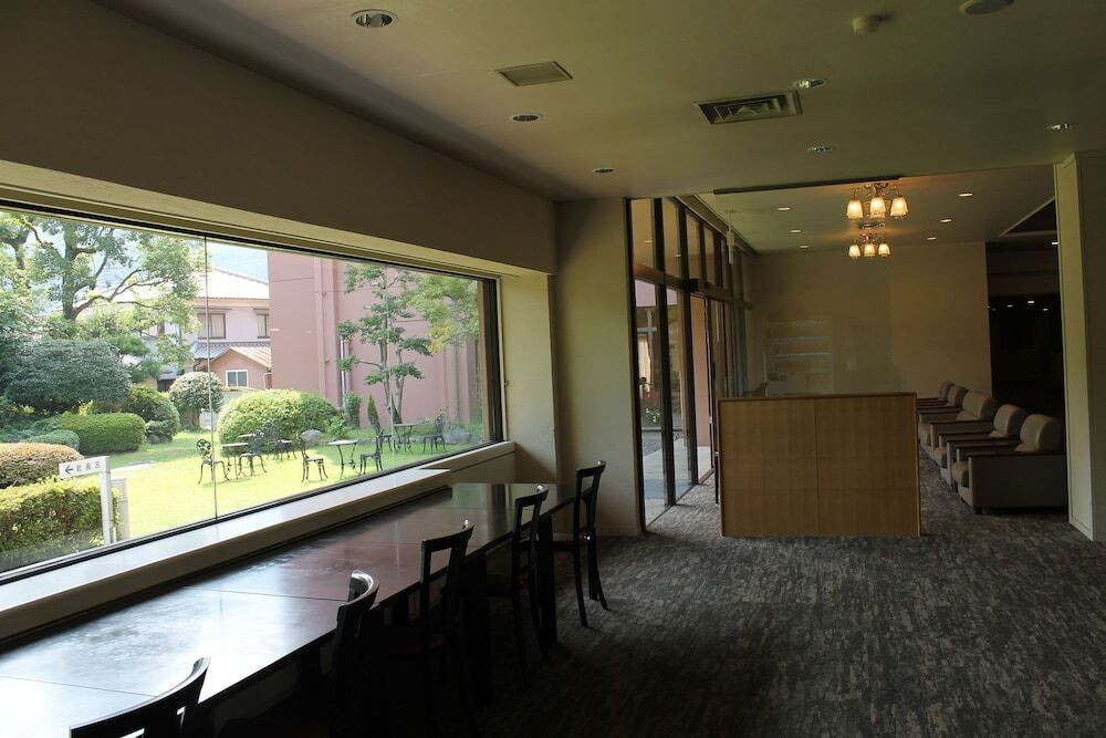 ロビー応接スペース