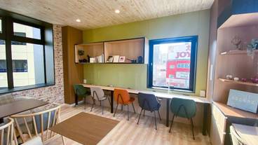 施設内の設備 / 13