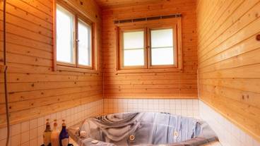 ロッジのバスルーム一例 / 13