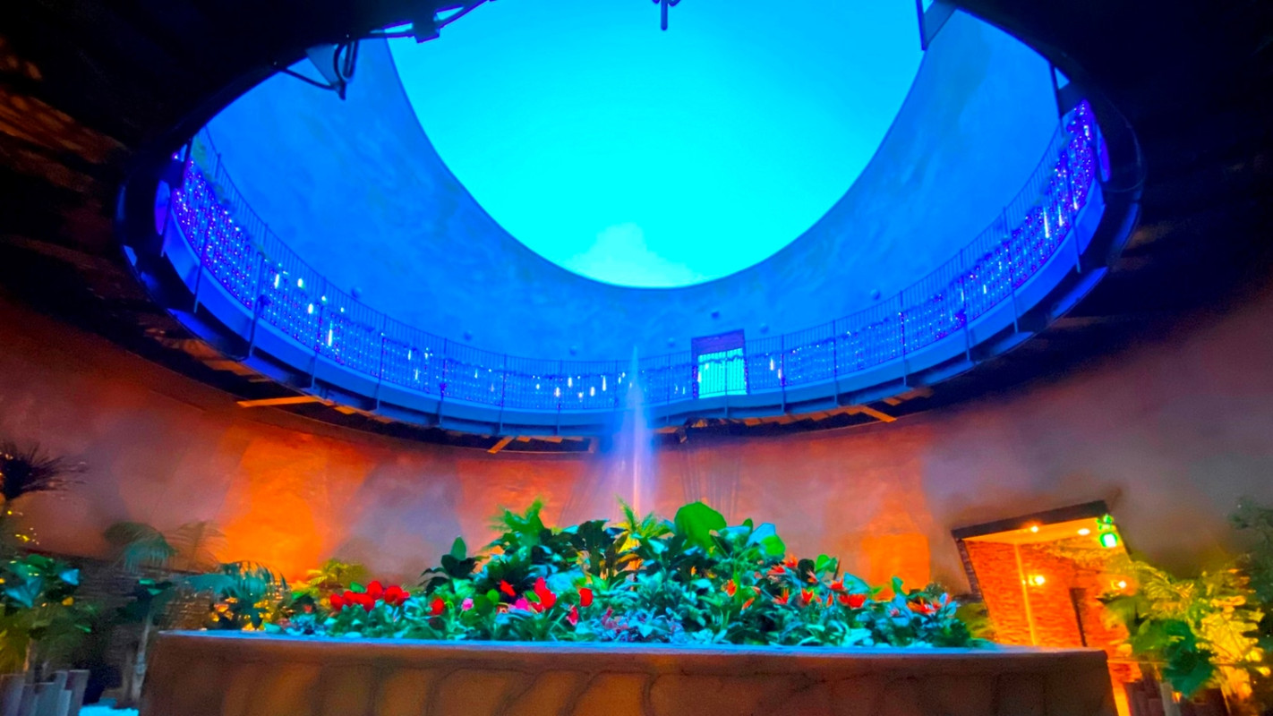 エントランスホール