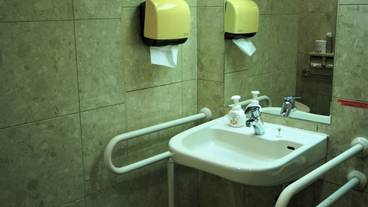 施設内の設備 / 2