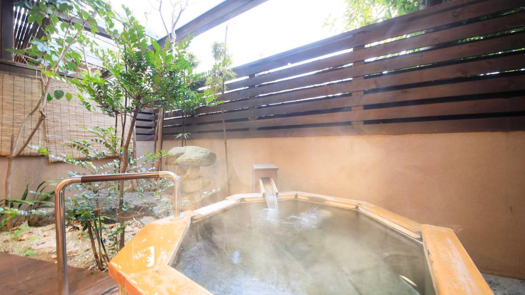 洋間11畳＋和室3畳の露天風呂 / 4