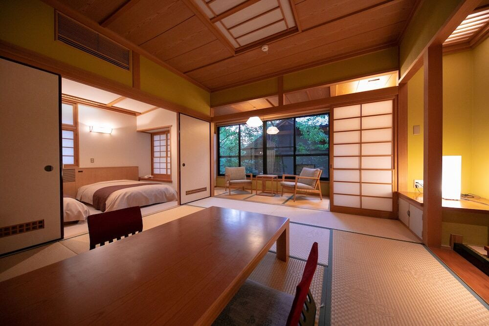 離れ客室 半露天風呂付和洋室(1)