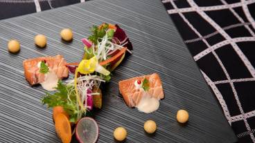 食事・飲み物 / 5