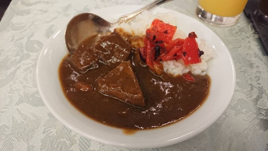 牛タンカレー / 3
