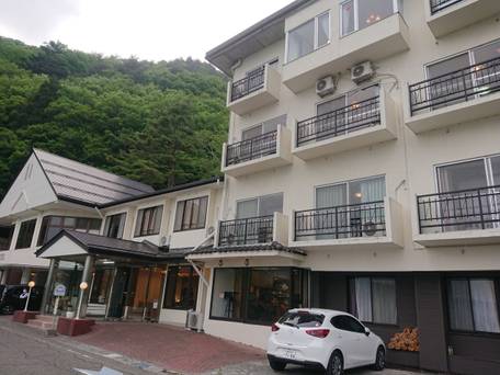 精進レークホテル / 1