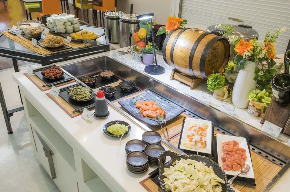 朝食ビュッフェ