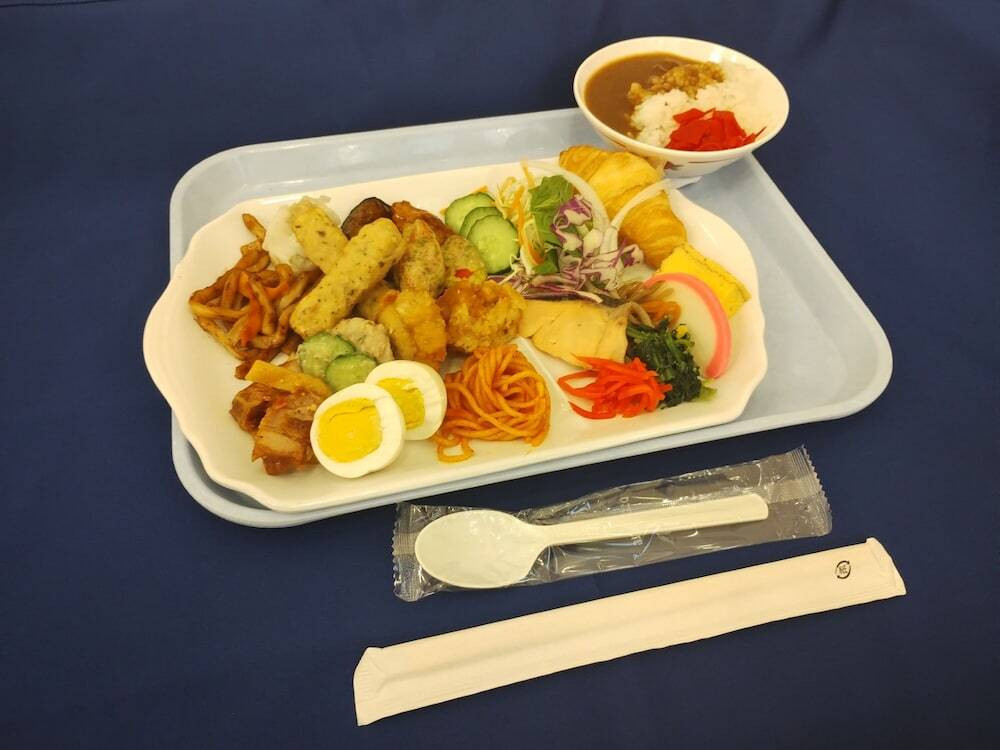 朝食