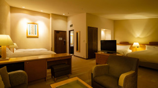 本館４ベッドルーム【洋室/53平米】 [スタンダード] [フォースルーム] [禁煙] [マウンテンビュー]