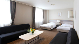 デラックス　ツインルーム　ソファベッド2台　禁煙