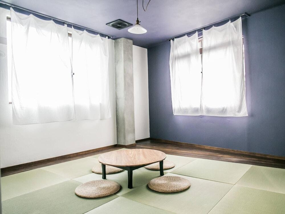 5.旅先での一期一会の出会いがあるかも？「BACCHUS KOFU GUESTHOUSE」3515393