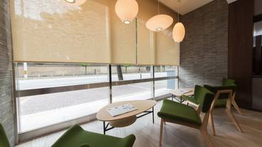 ロビーラウンジ / 14