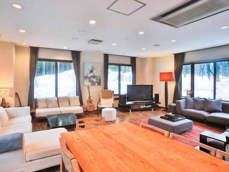 森のロッジ 白馬 / 2