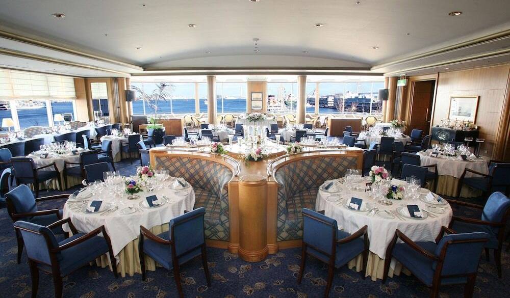 ル・ノルマンディの内観 / 2