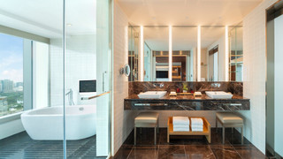 グランドデラックスプレミアキング　クラブラウンジアクセス付