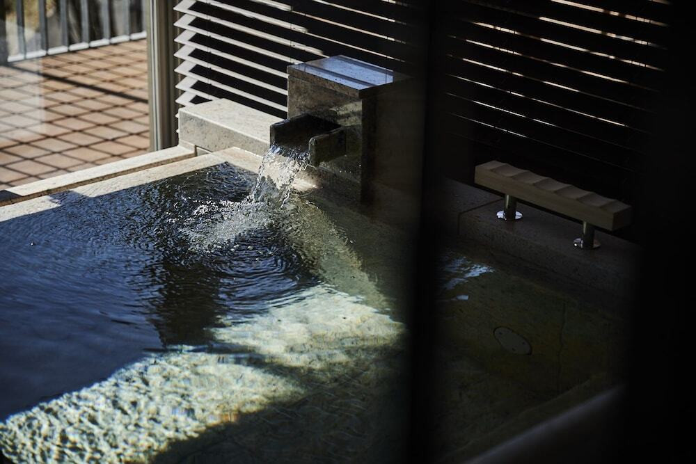 客室半露天風呂①