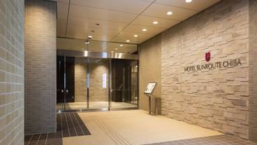 施設の入り口 / 10