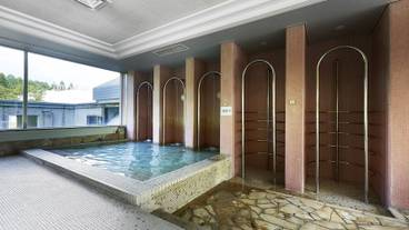 屋内 / 屋外プール / 10