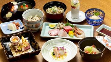 食事・飲み物 / 5