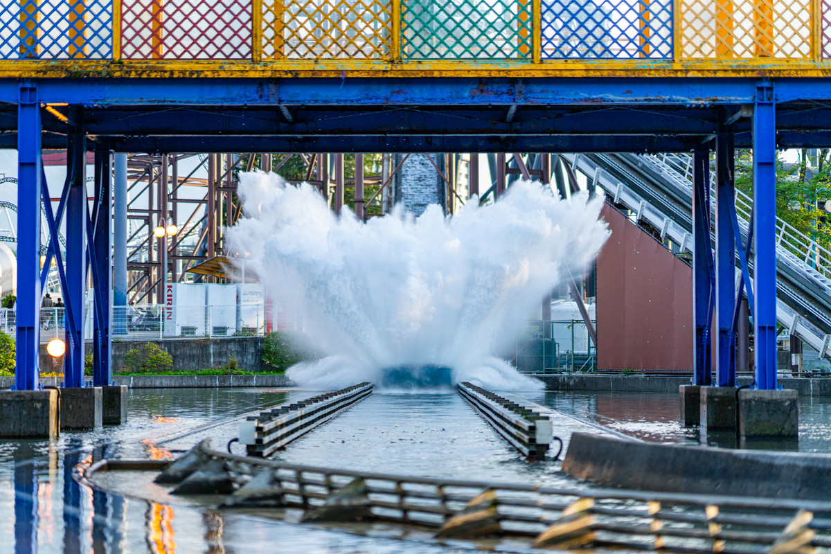富士急ハイランドのウォータースライダー