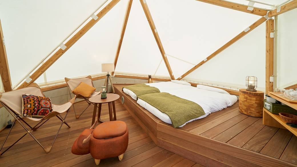 テントキャビンプレミアム / 2