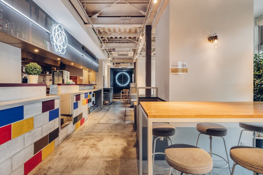 ロビーラウンジ