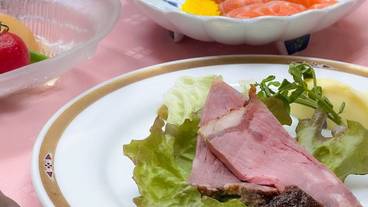 食事・飲み物 / 6