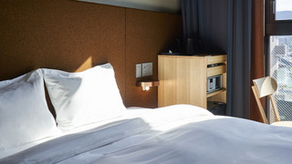 コンフォート キング エアウィーヴ パッド 禁煙 (シャワーブース付き*バスタブはありません)