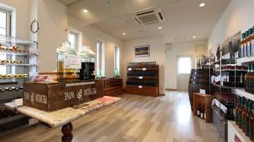 施設内の設備 / 1