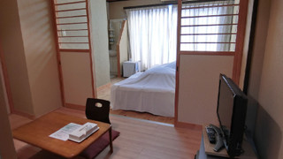 エコノミー　ツインルーム　102