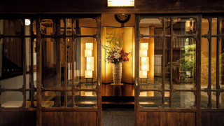 和牛と名物三河屋鍋を楽しむ会席料理 (夕朝食付) 別館 和室ツイン (バスなし) 禁煙