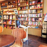 ゆっくり読書と食事を楽しめる。おすすめのブックカフェ11選in東京