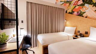 スタジオ シングルベッド 2 台 コーナー (Side by Side Plus)