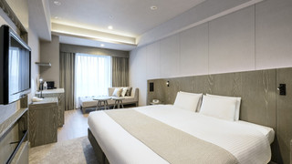 デラックスキング<ソファベッド/ユニットバス>禁煙 / ハイフロア