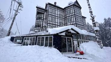 スノー スポーツとスキー / 2